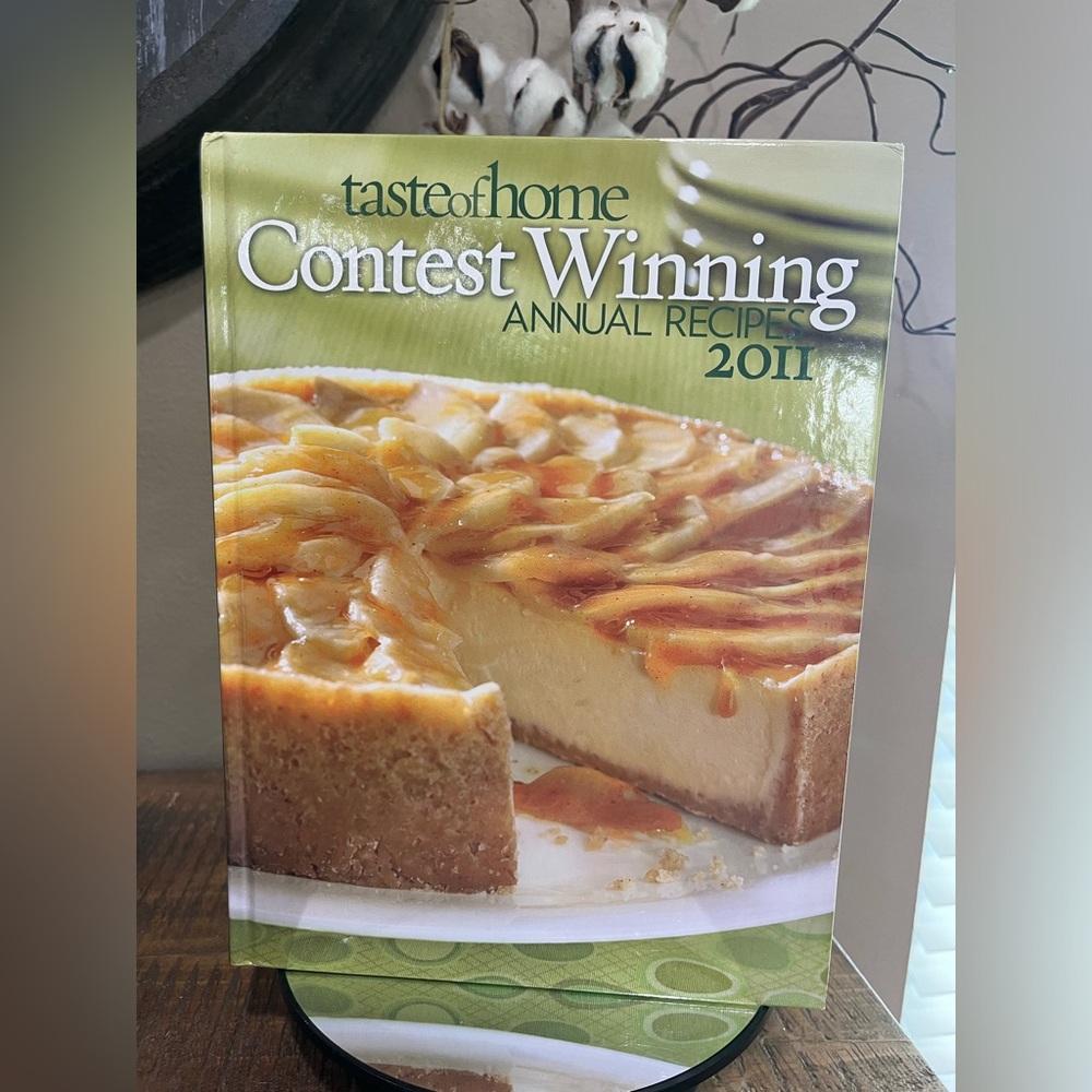 Taste of Home Contest Winning Annual Recipes 2011 Cookbook